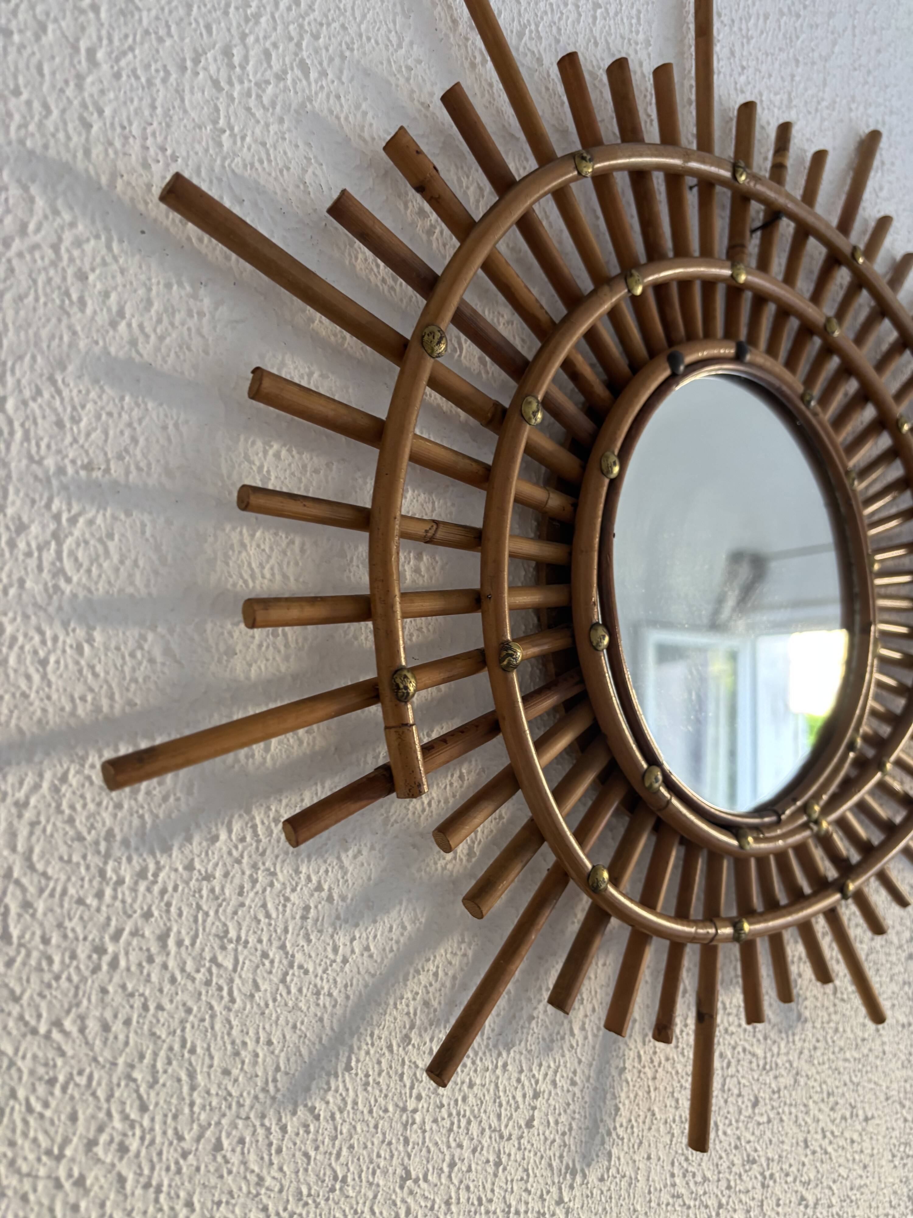 Vintage 1960s sun mirror, rattan, ORTF style, spiral eye - 66 x 50 cm