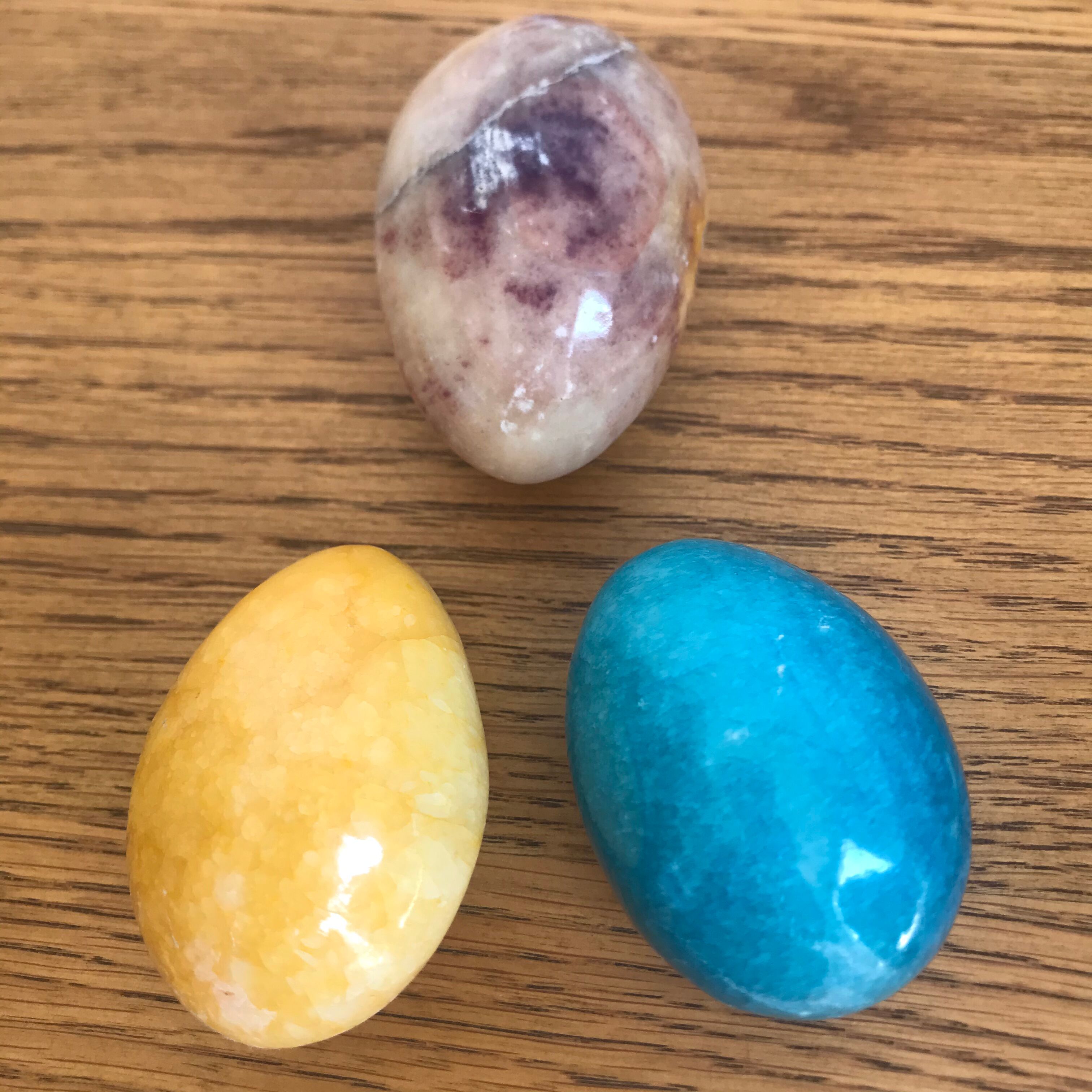 Lot de 3 œufs en onyx