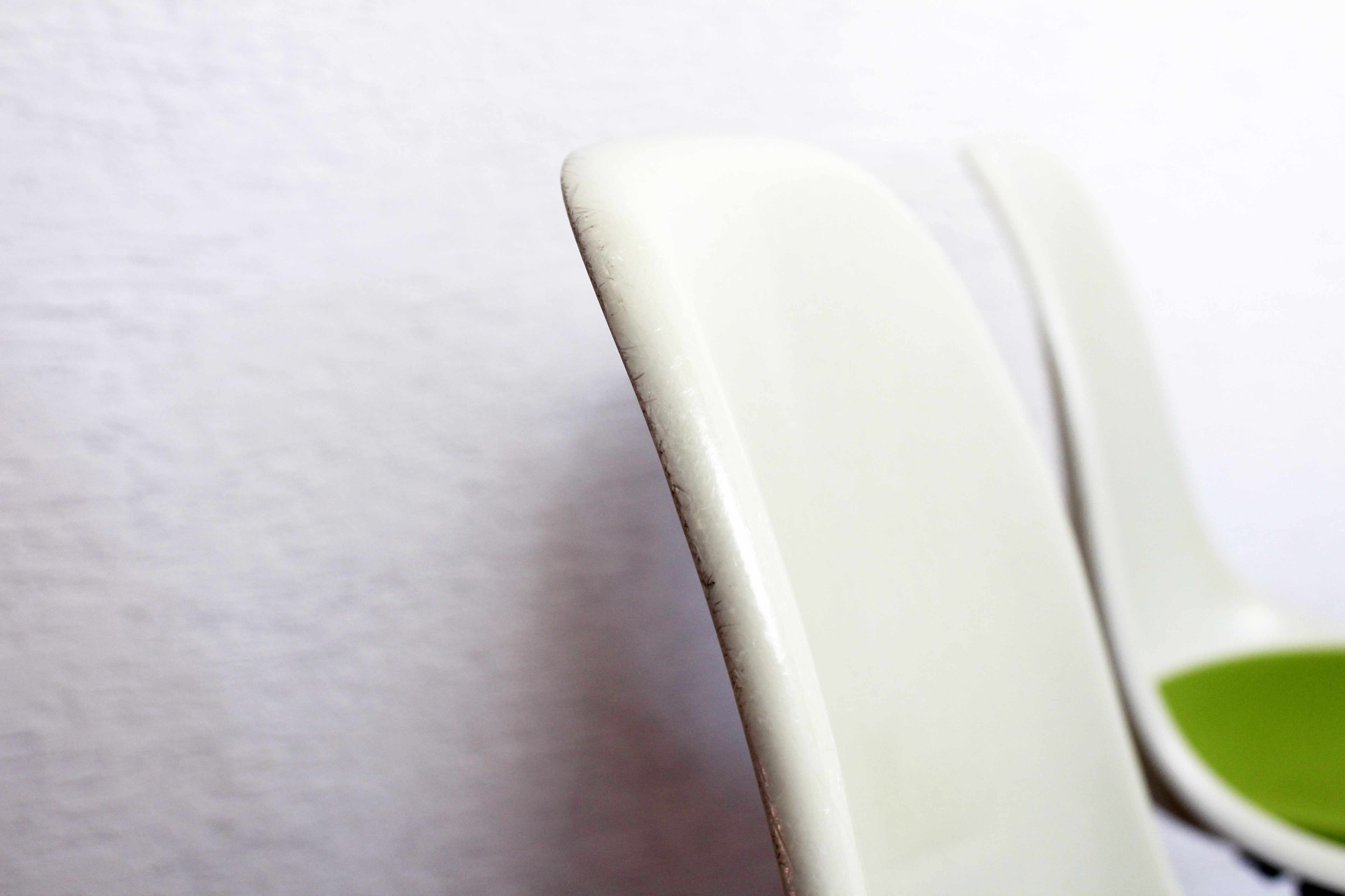 Eames bench in fiberglass 1970