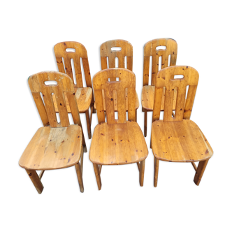 6 pine chairs