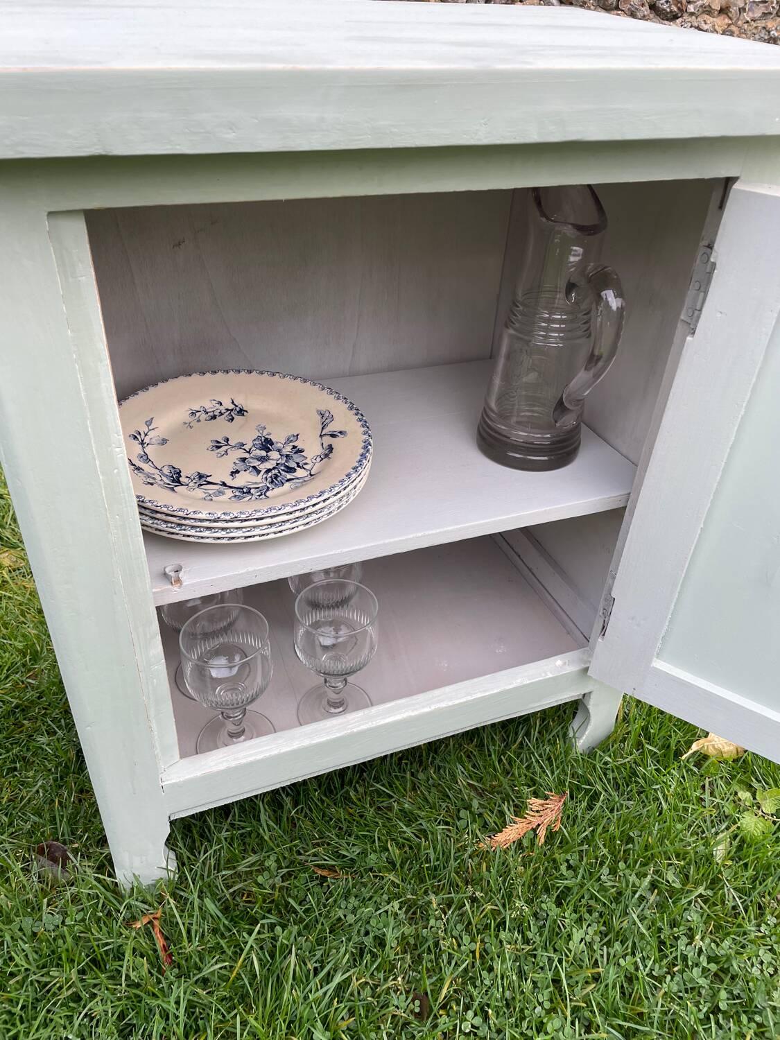 Parisian jam maker buffet vintage 1940 water green