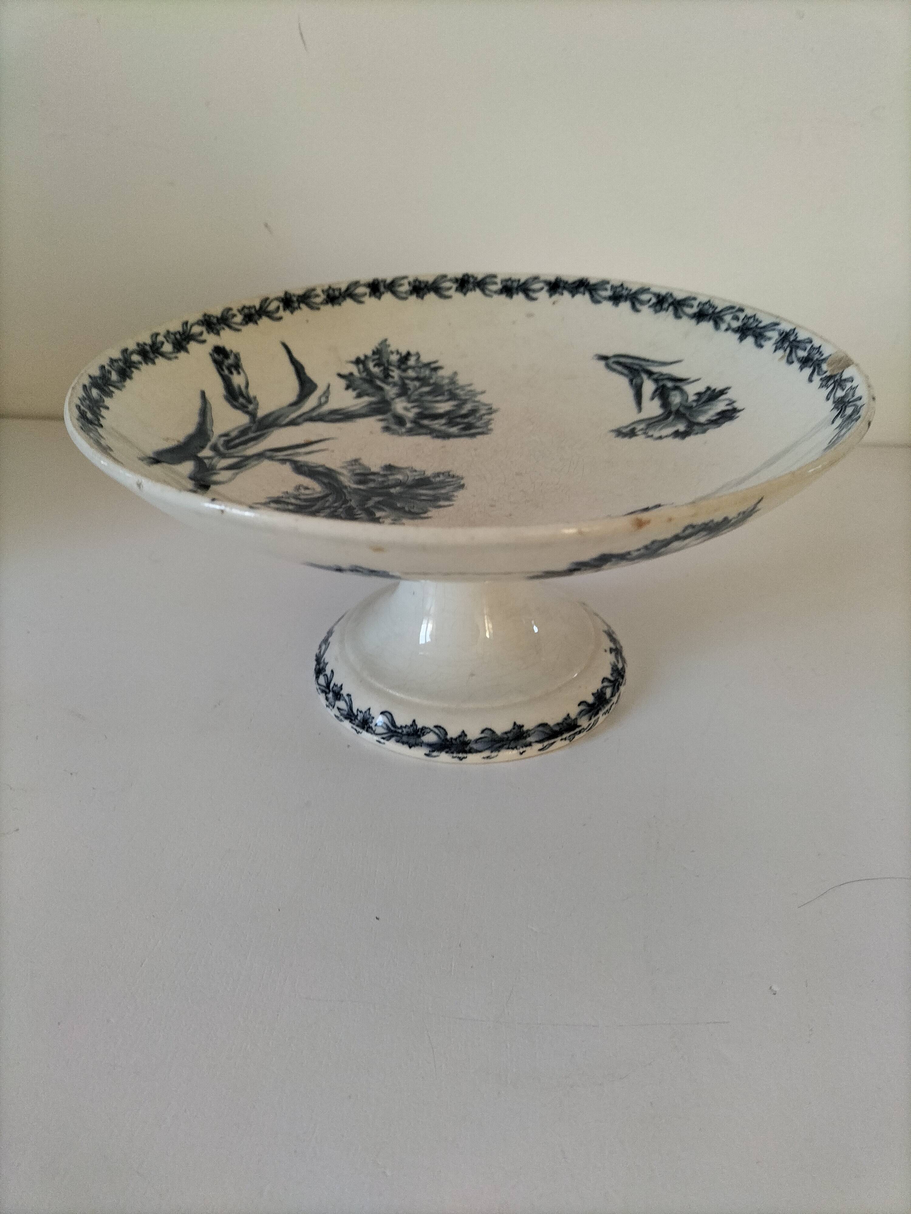 KG Lunéville footed plate with blue carnation decoration, 1880-1910