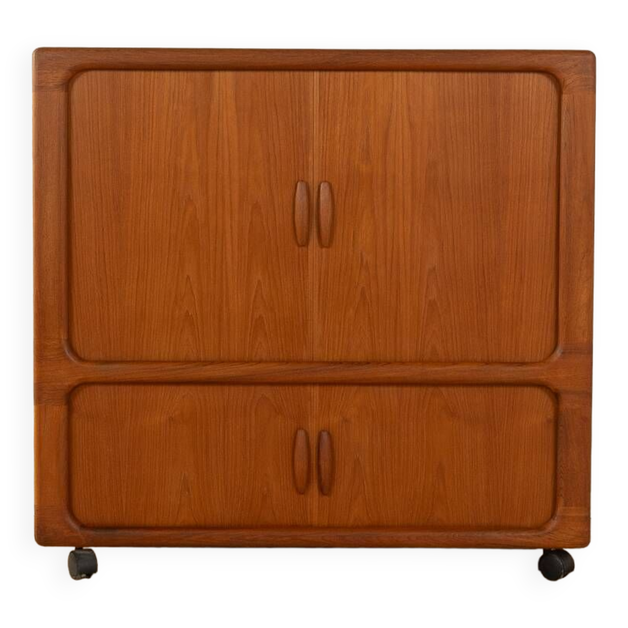1960s Bar Cabinet, Dyrlund