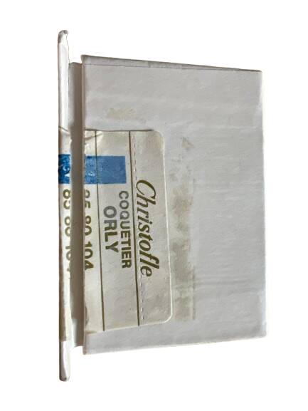 Orly egg cup in silver metal from the christofle brand