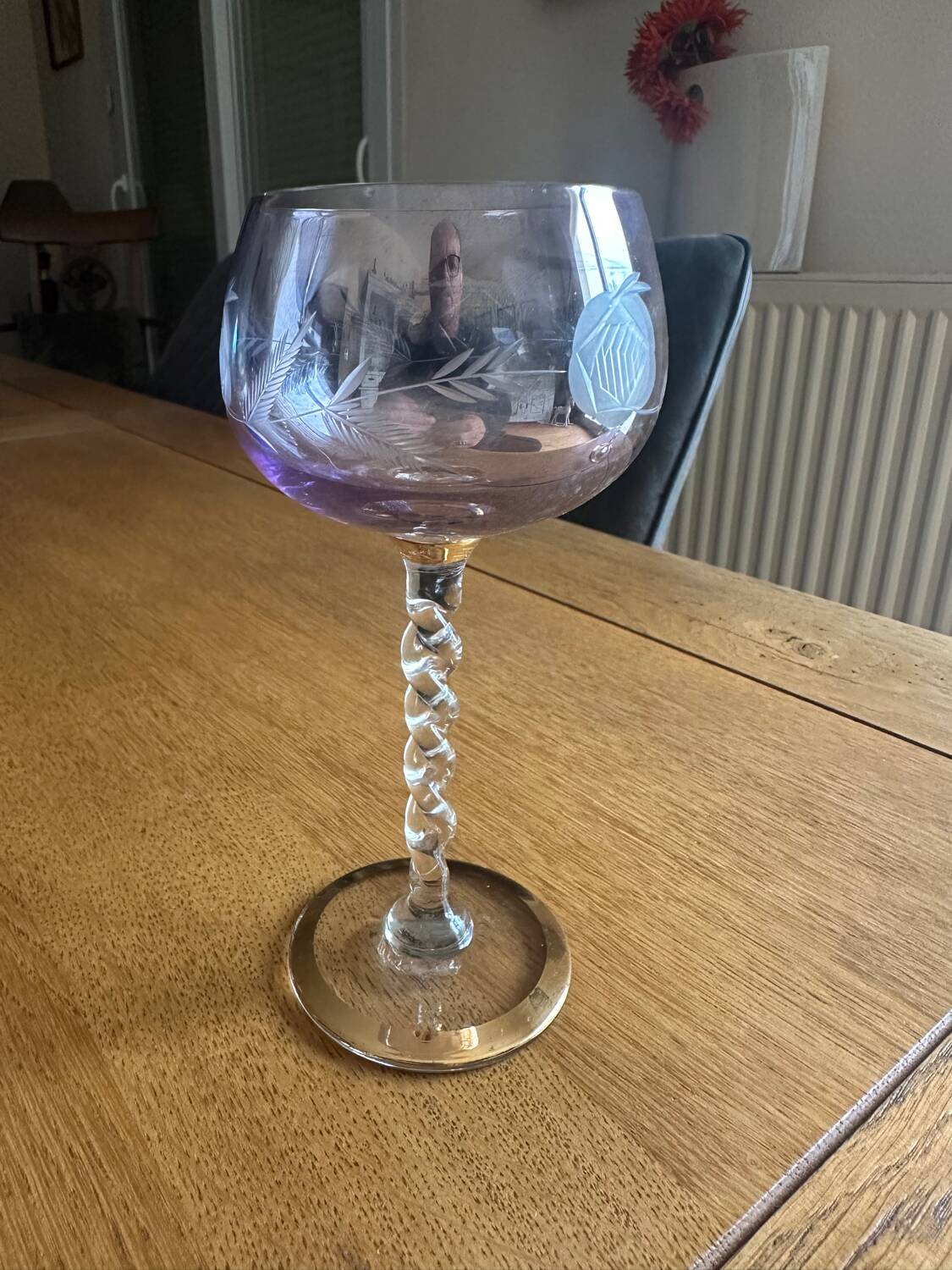 4 Murano crystal wine glasses