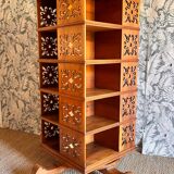 Late 19th century walnut revolving bookcase