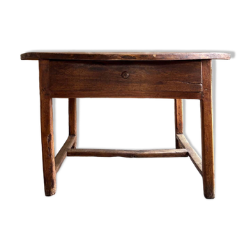 Round wooden farmhouse table