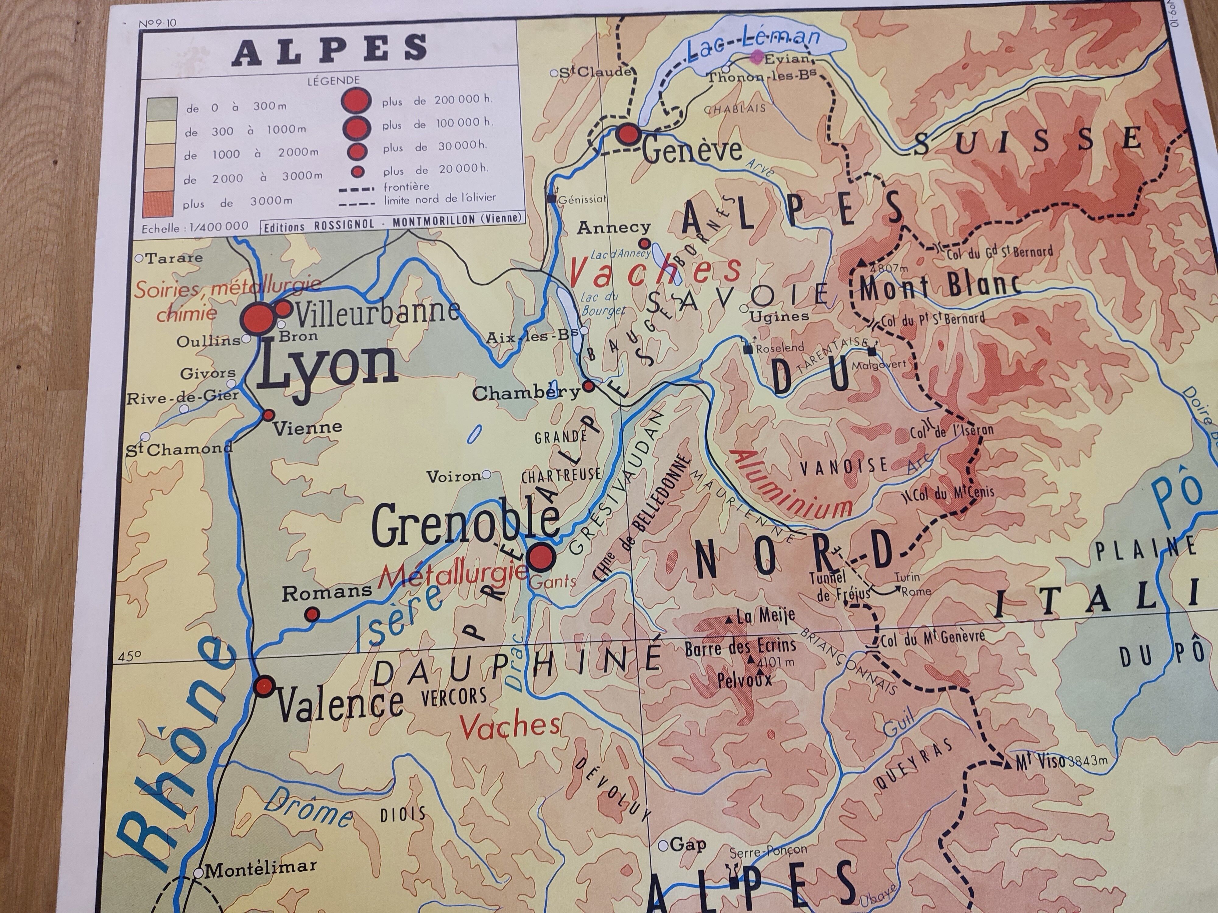 Old school map alpes
