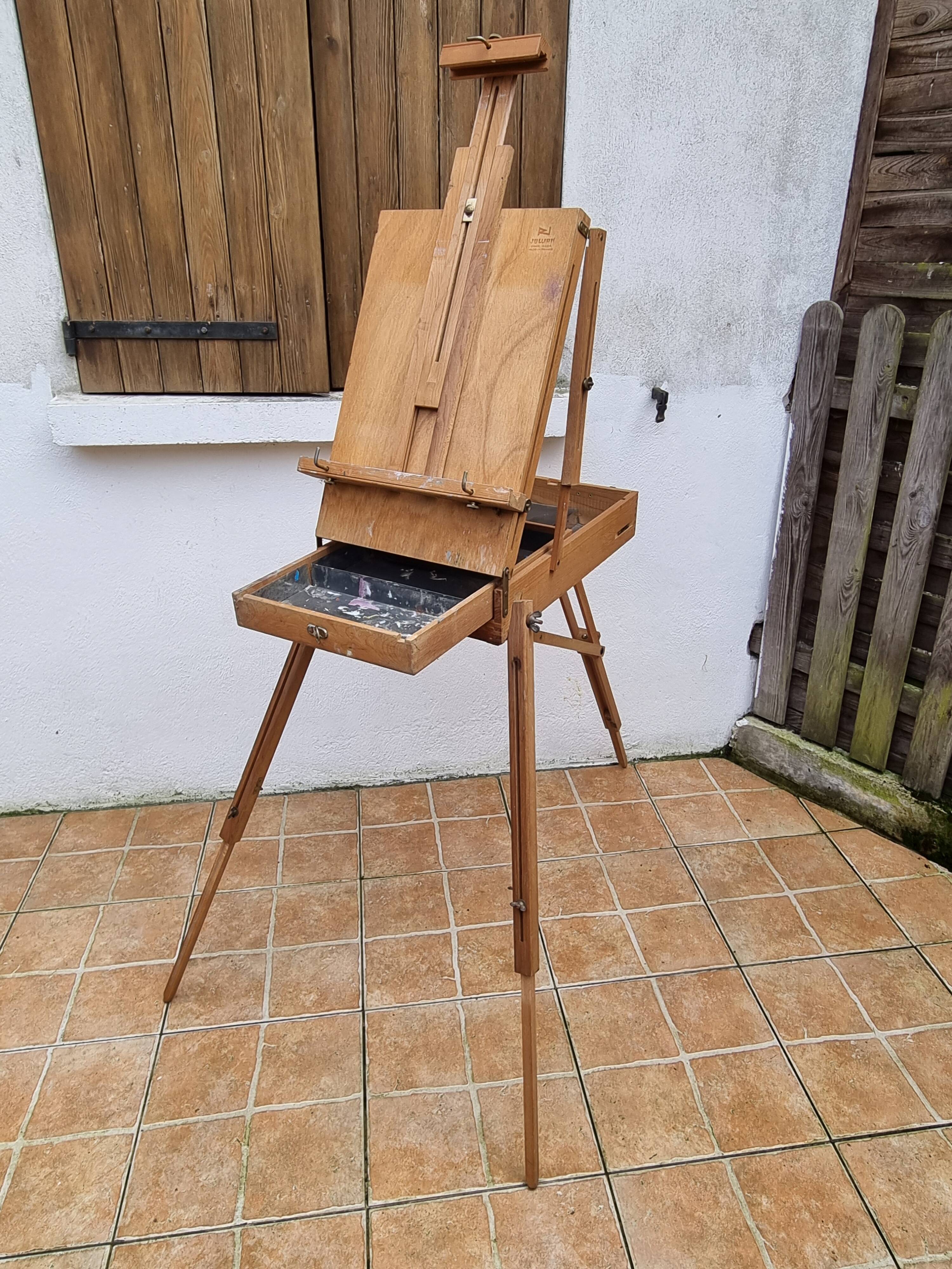 Vintage French folding field easel