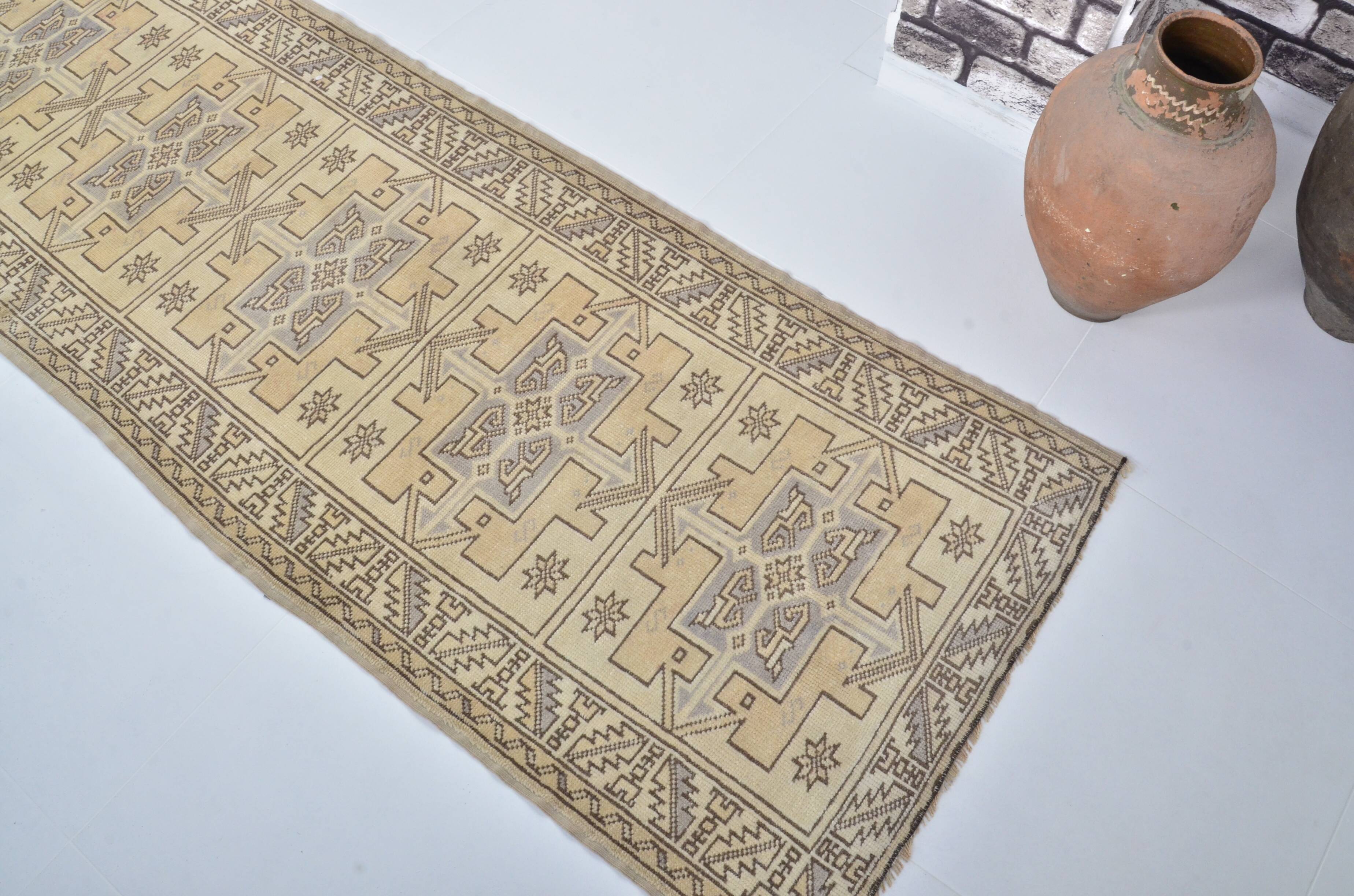 Tapis de couloir Oushak noué à la main