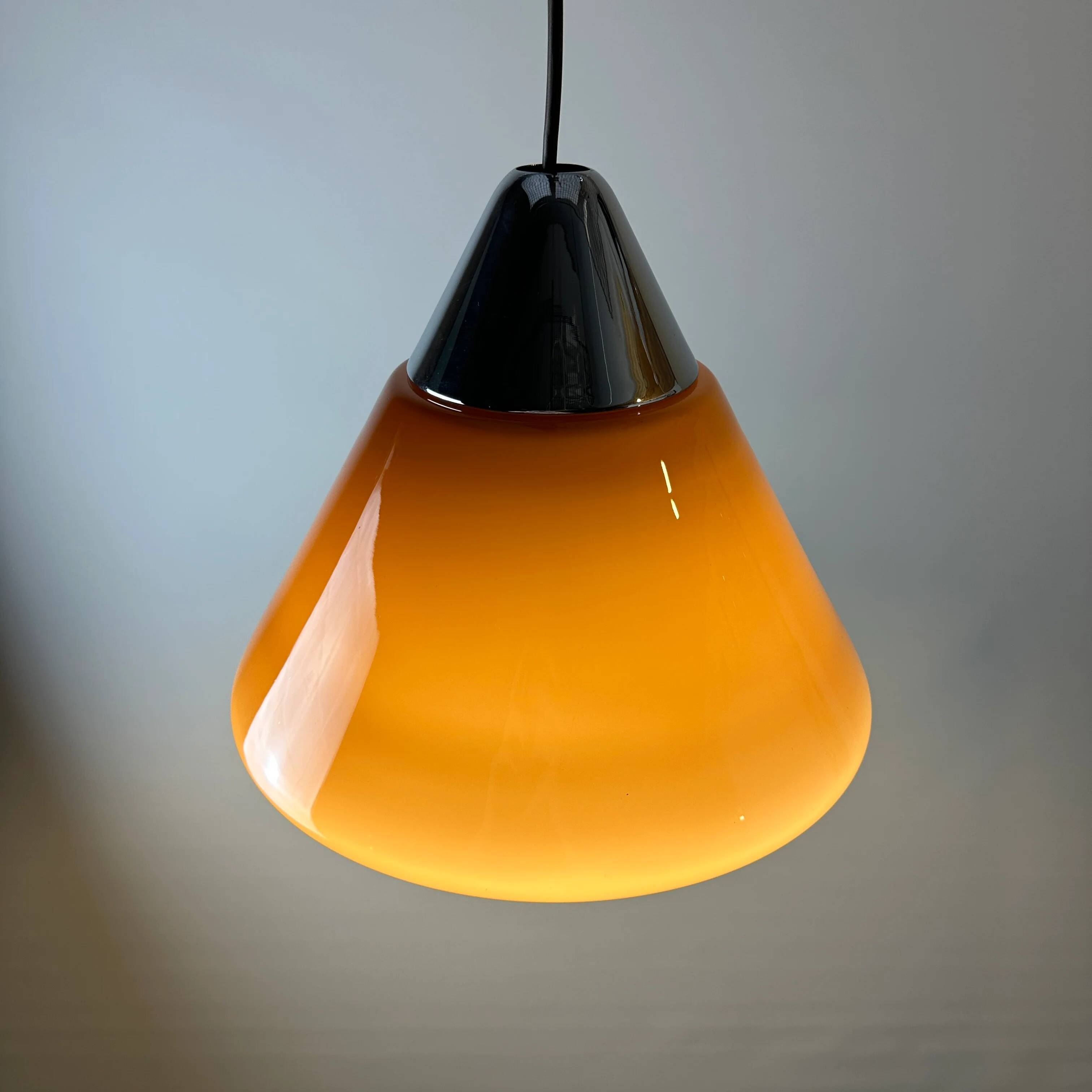 Suspension en verre marron par Hustadt Leuchten, 1960