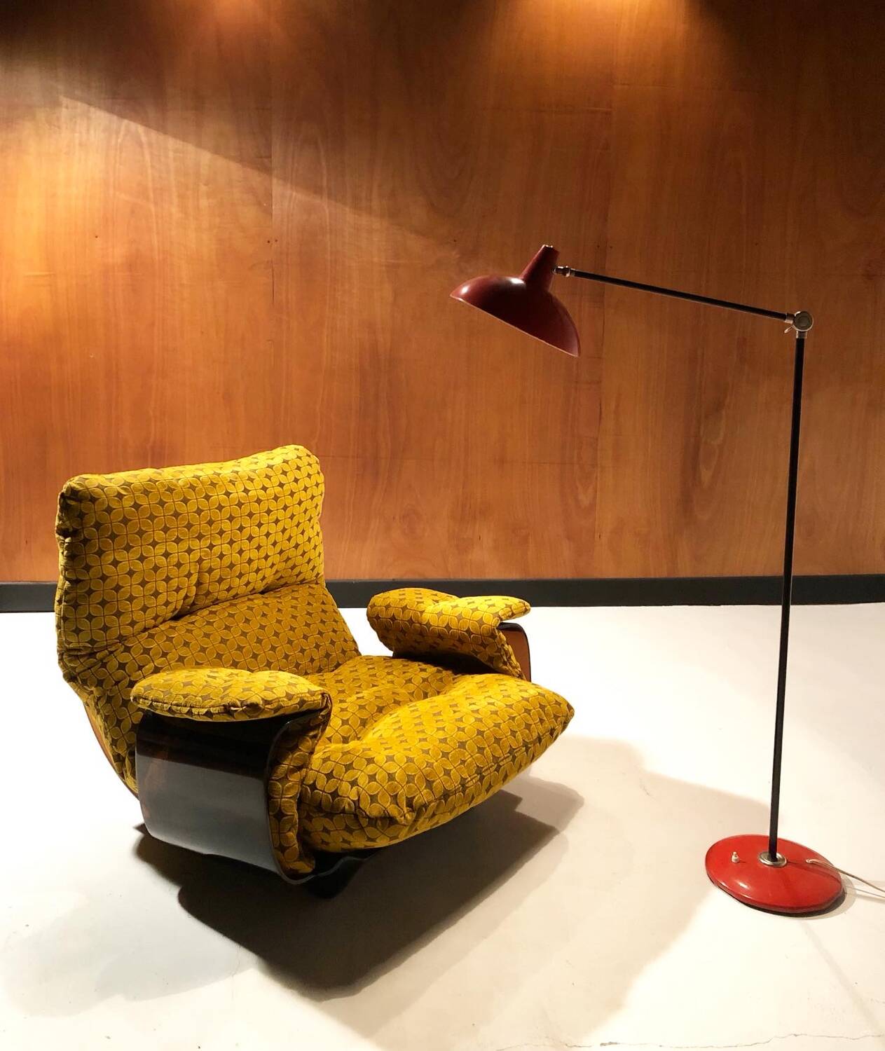 Vintage Marsala armchair Ligne Roset 1970