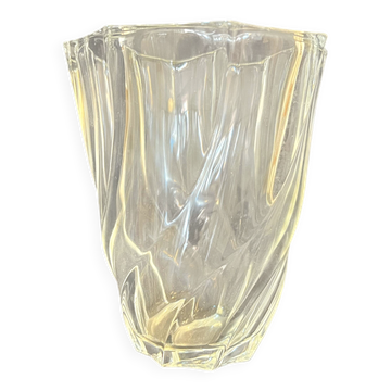 Luminarc vase in transparent glass swirl from the Arques glassworks 1970