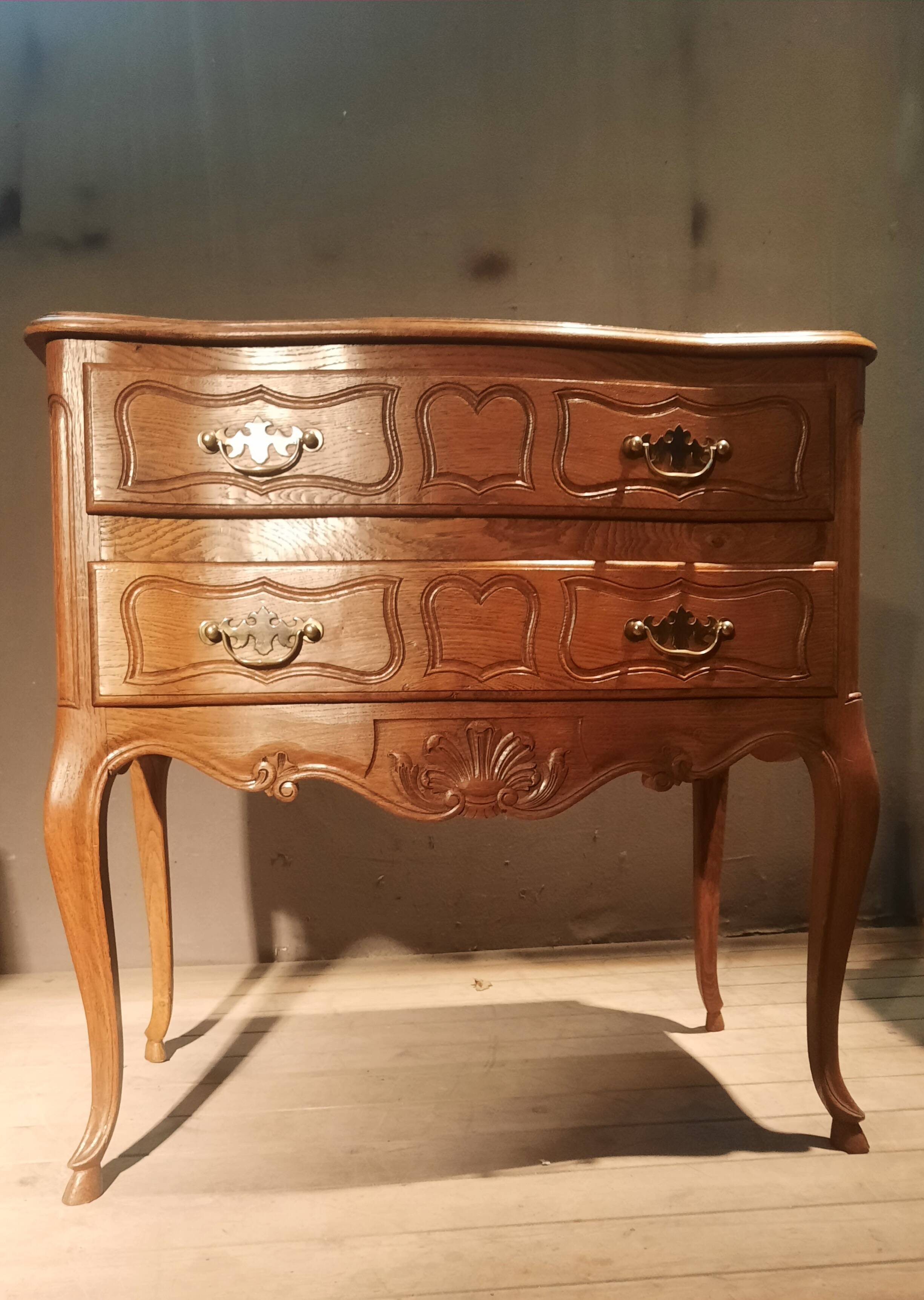 Louis XV style solid oak chest of drawers
