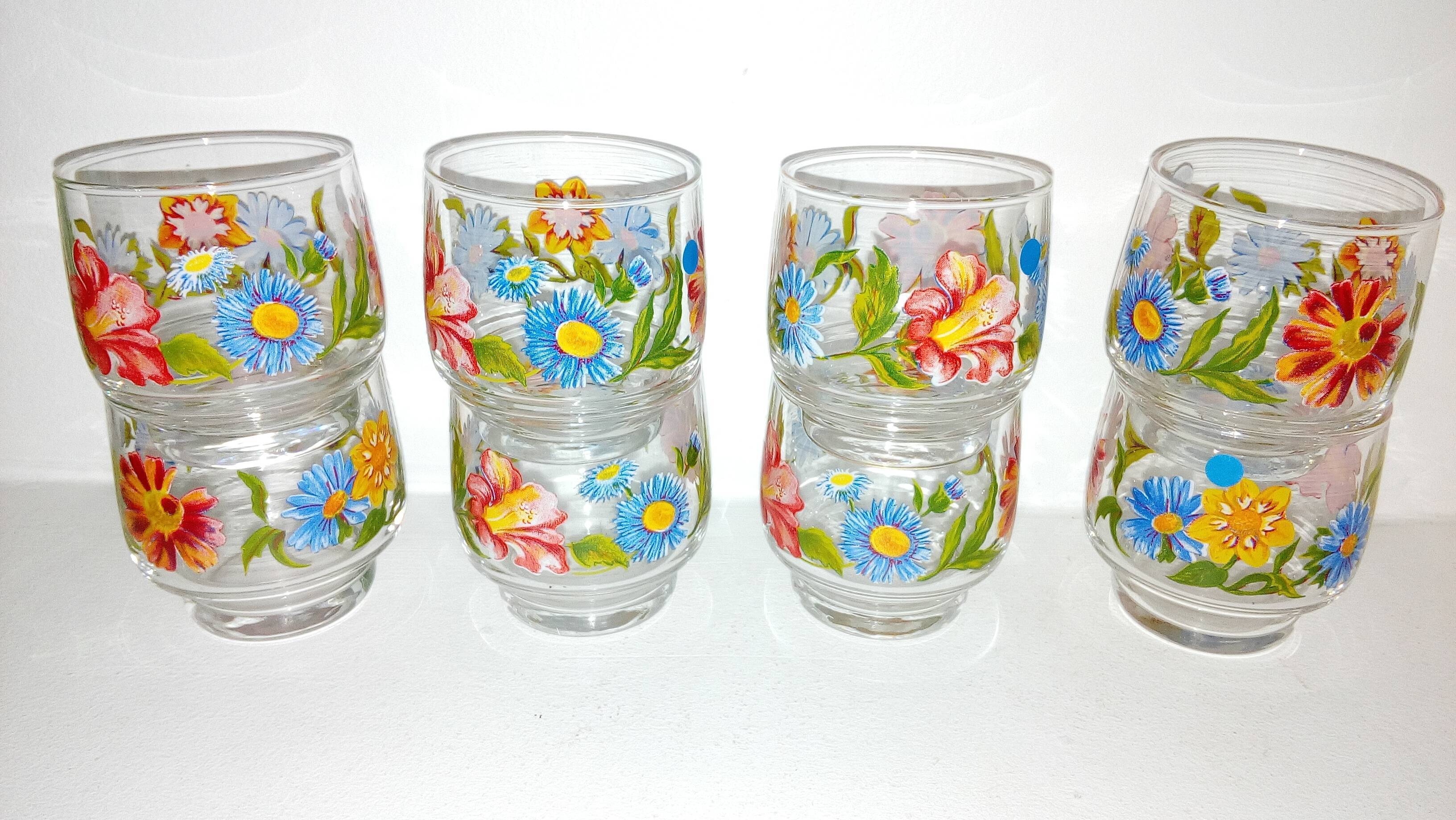 Set of 8 flower glasses