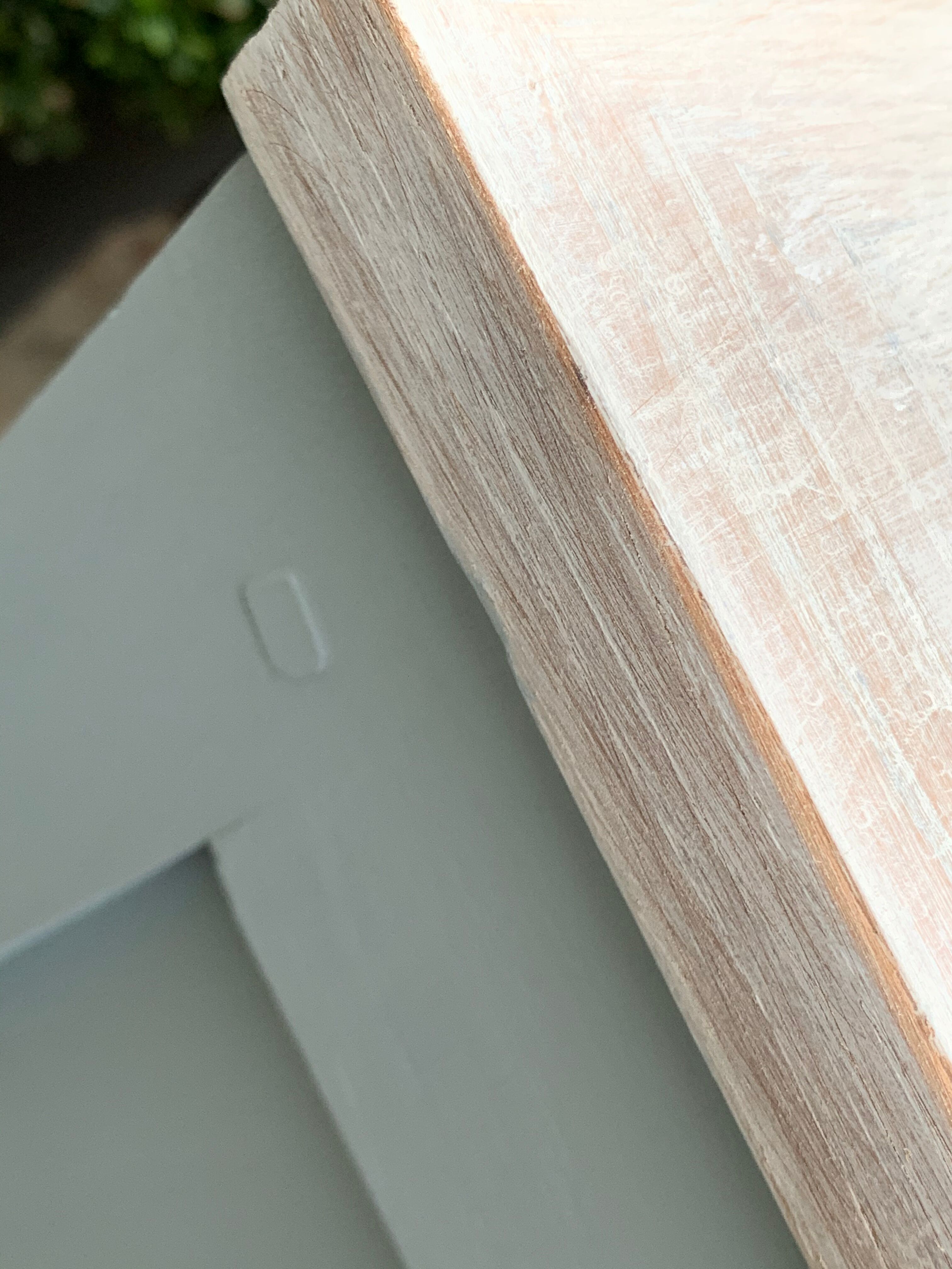 Parisian buffet green grey