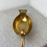 Brass zoomorphic cup