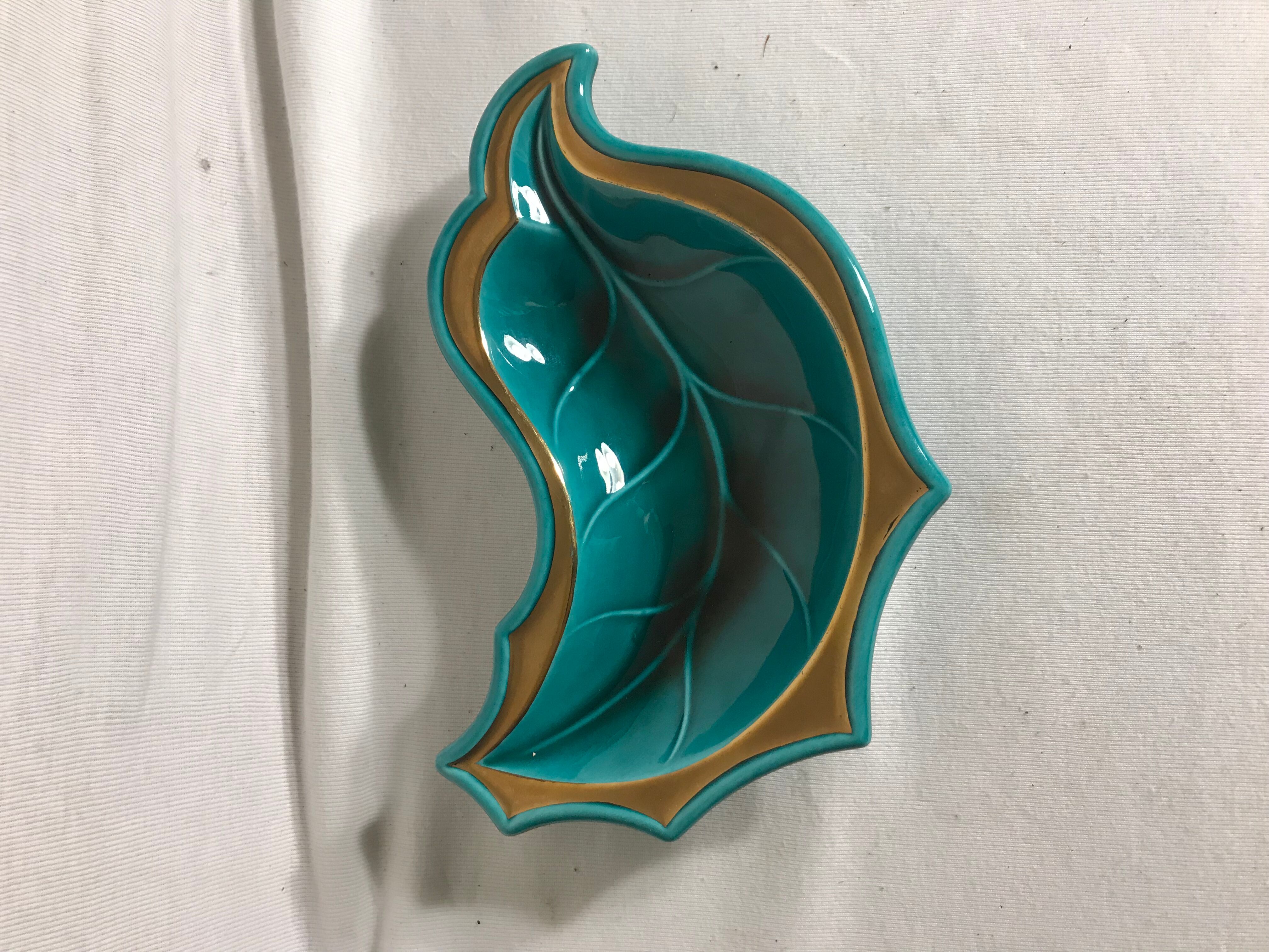 Vacuum former pocket vallauris green vintage ceramic