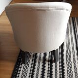 Fauteuil crapaud ancien en toile de chanvre lavée