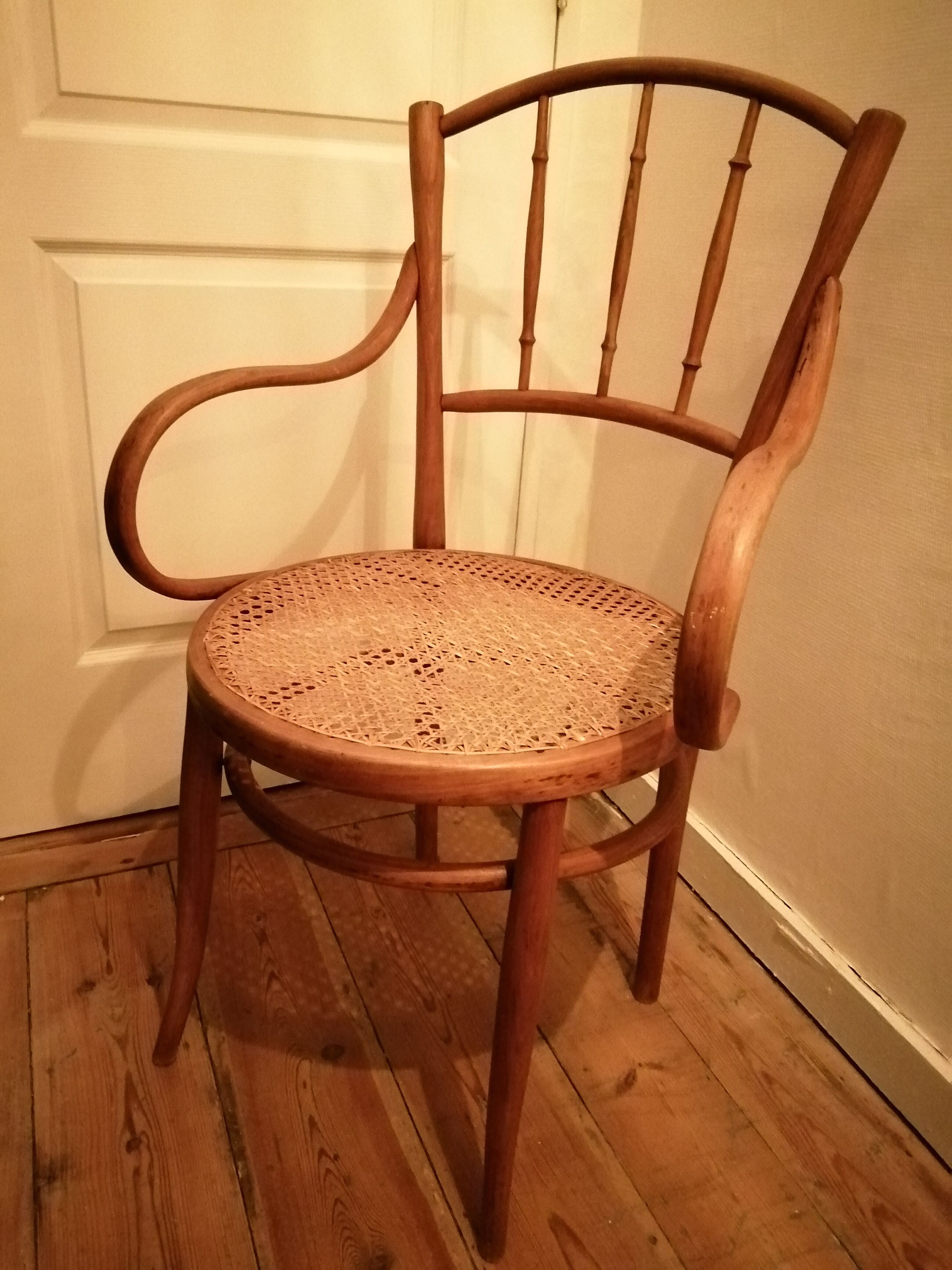 Fauteuil canné