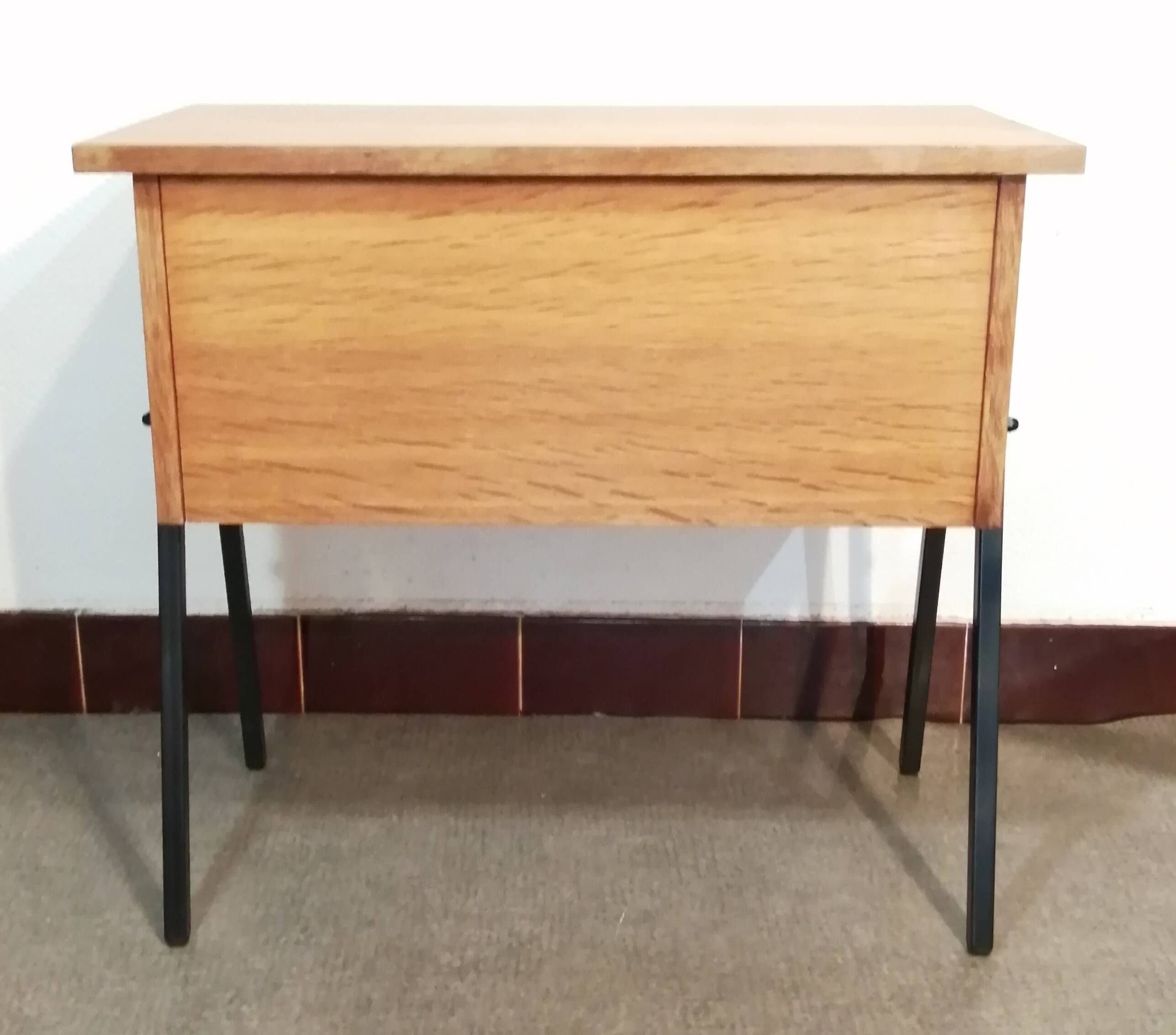 Scandinavian worker / bedside table in wood and metal from the 50s-60s