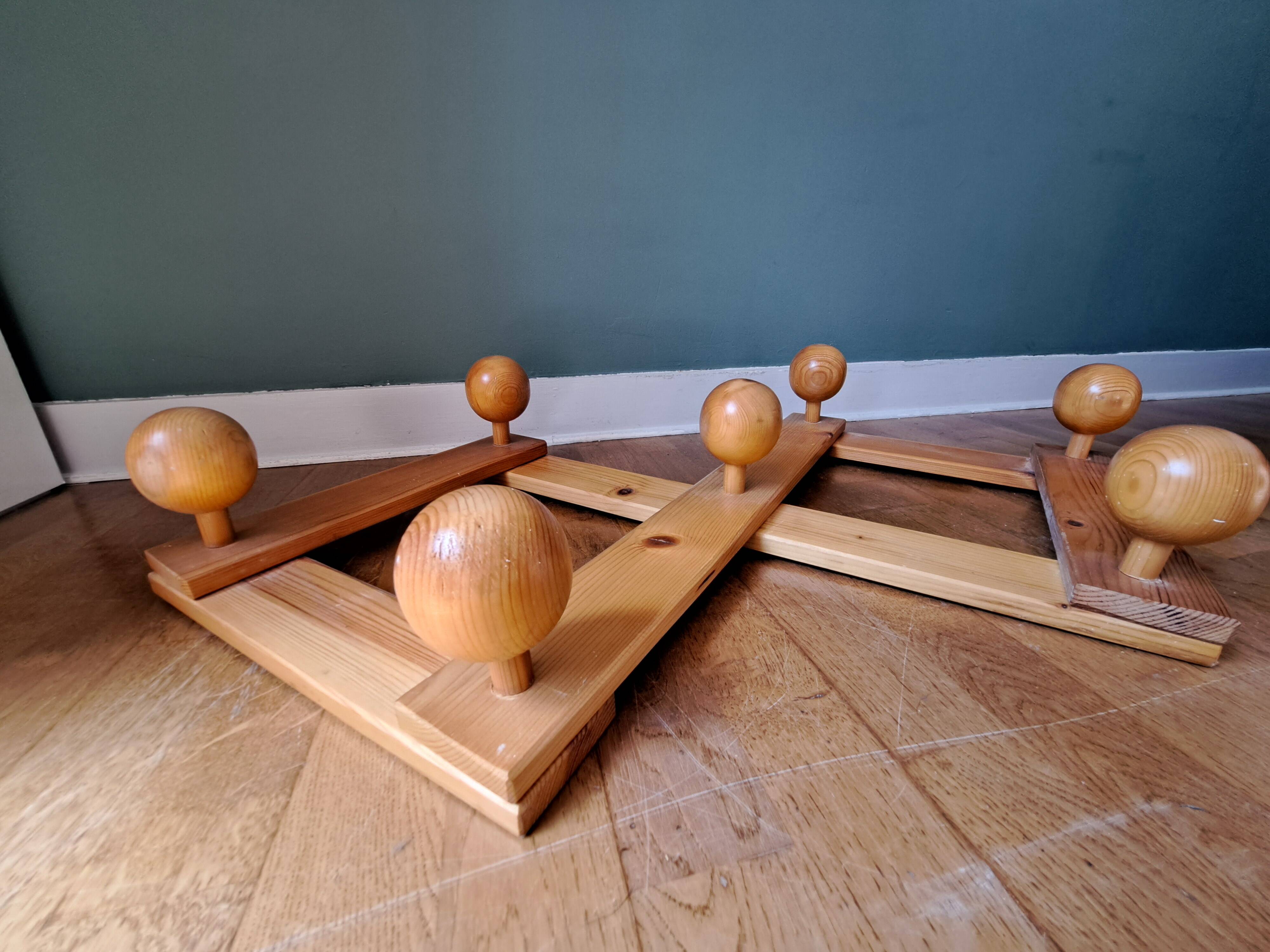Portemanteau extensible en pin