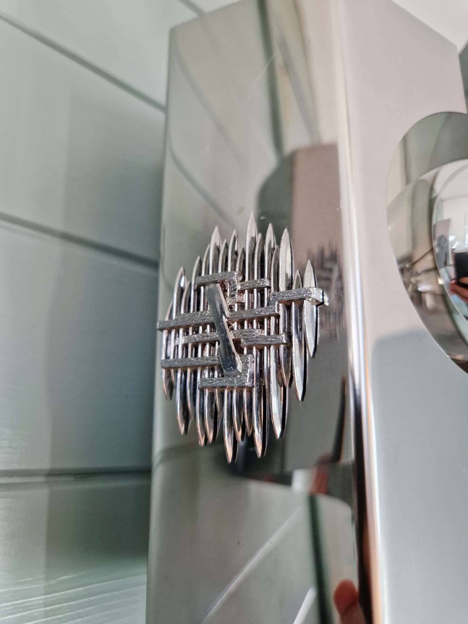 Paire d'appliques murales Space Age en métal chromé, 1970