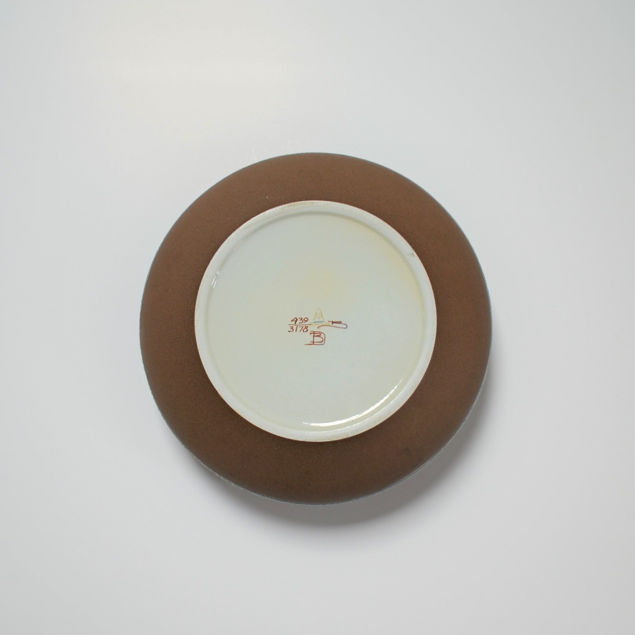 Earthenware cup series Tenera by Berte Jessen for Aluminia