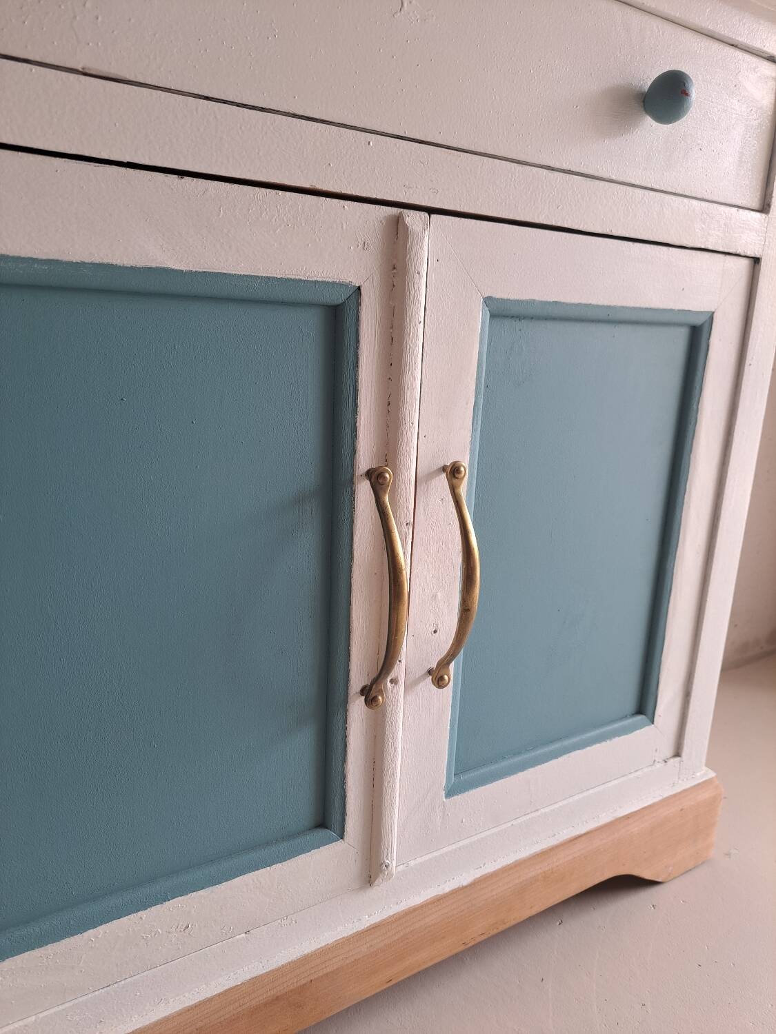 Small old sideboard painted blue and white