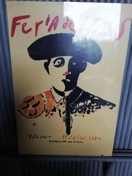 Poster Eduardo Arroyo feria Nimes 1984 under glass