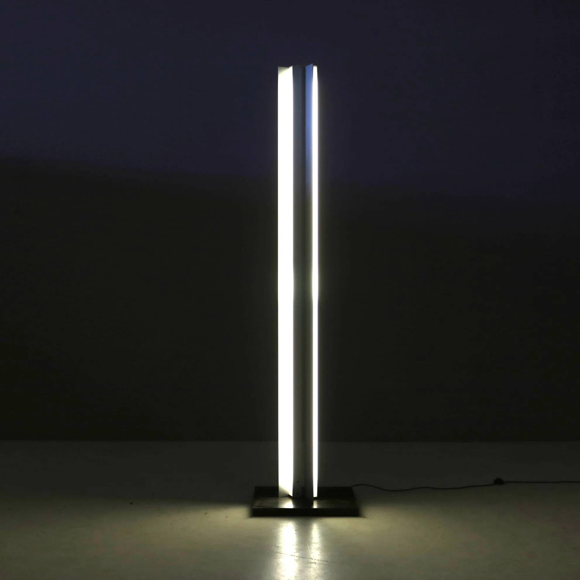 1990s Charis floor lamp Herman Hermsen O-serie 13/18 (design award 2002)