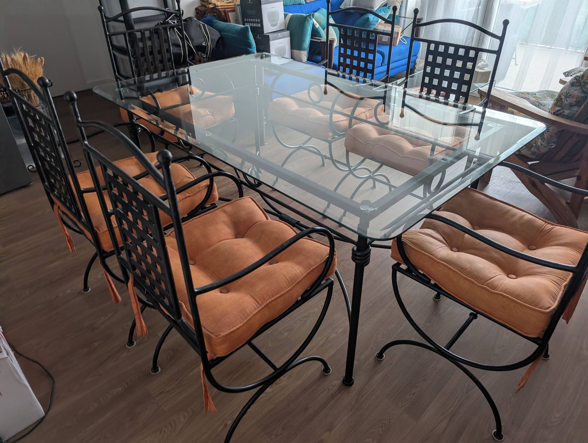 Table fer forge plein fabrique au mexique et 6 fauteuils