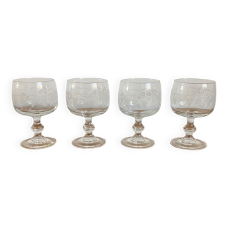 Set of 4 Luminarc glasses