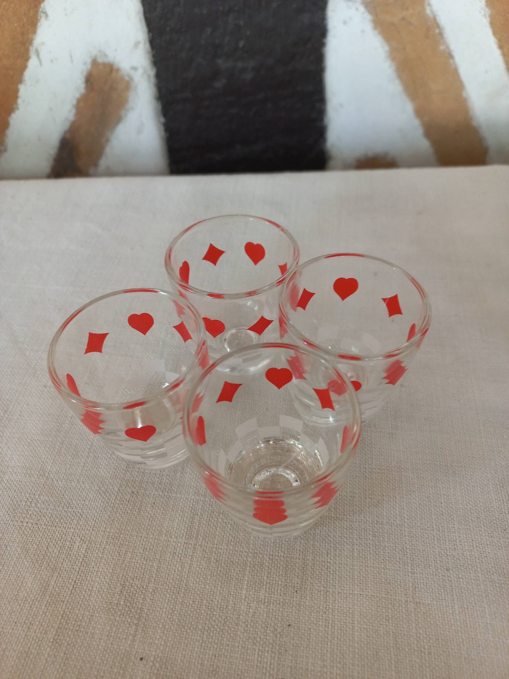 Liquor service 8 shot glasses "card game" vintage