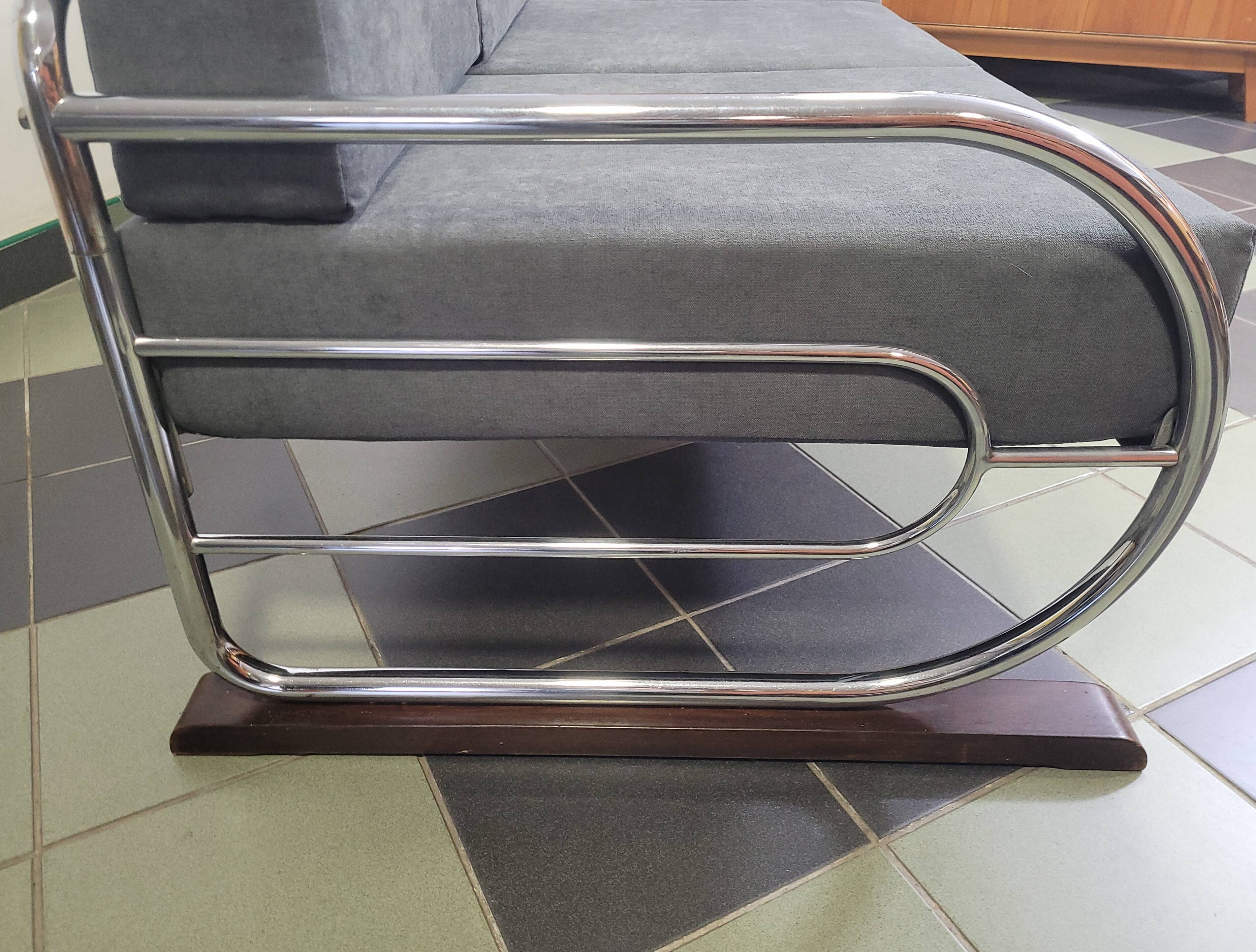Bauhaus Chrome Sofa by Robert Slezak 1930'