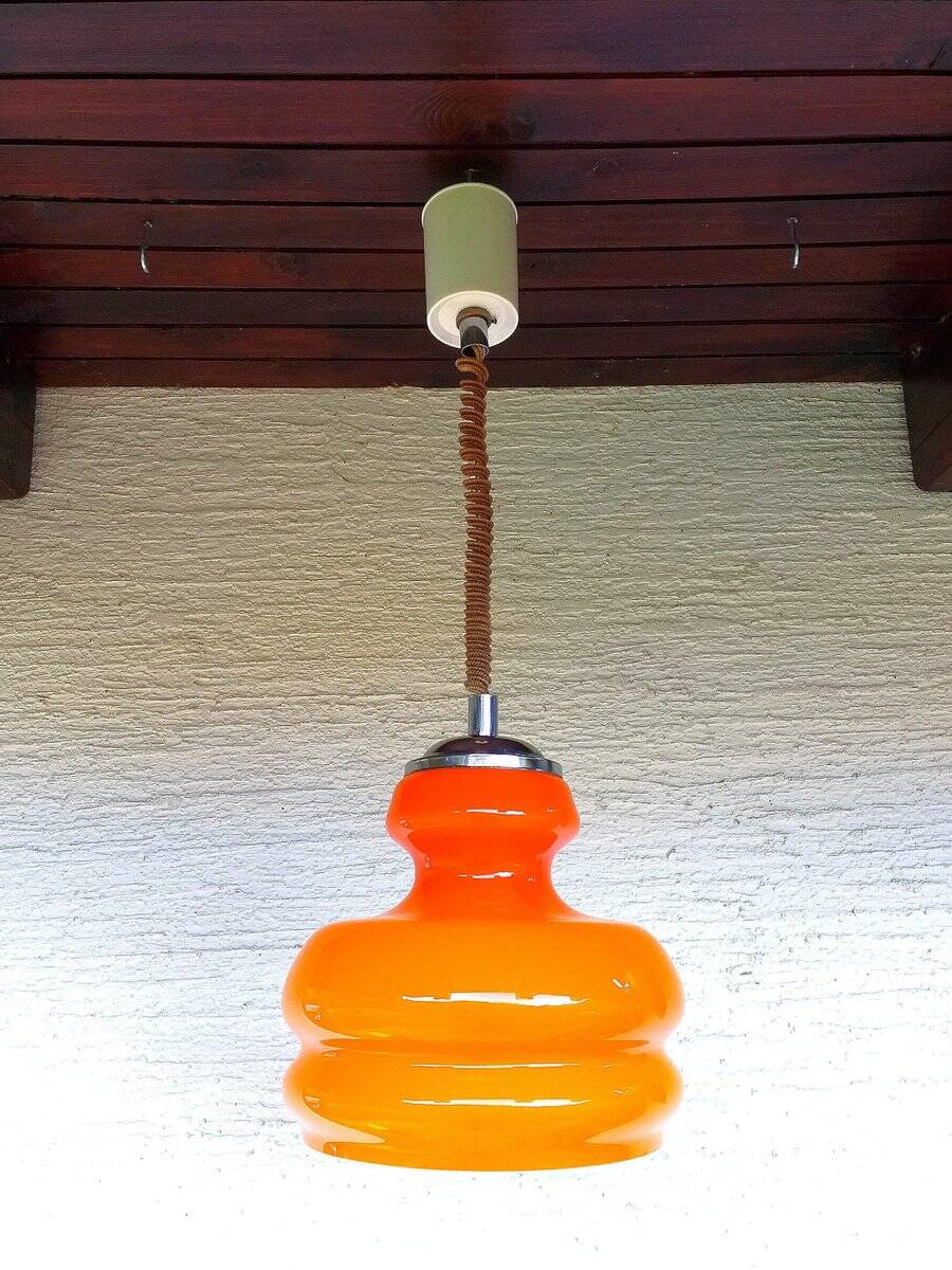 Suspension mid-century