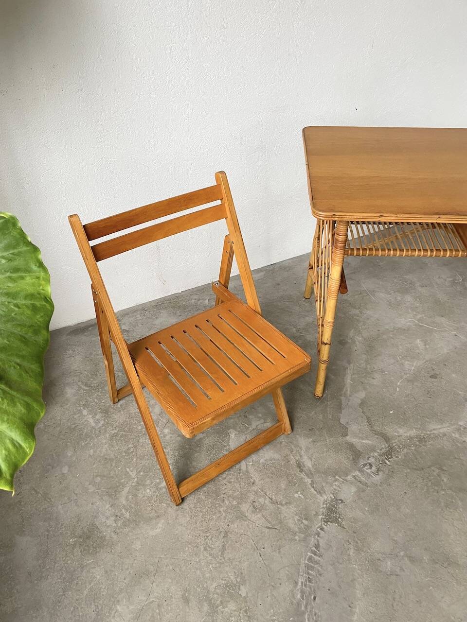 Bureau rotin Louis Sognot et sa chaise