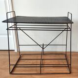 Table desserte en métal noir perforé 1950/1960.