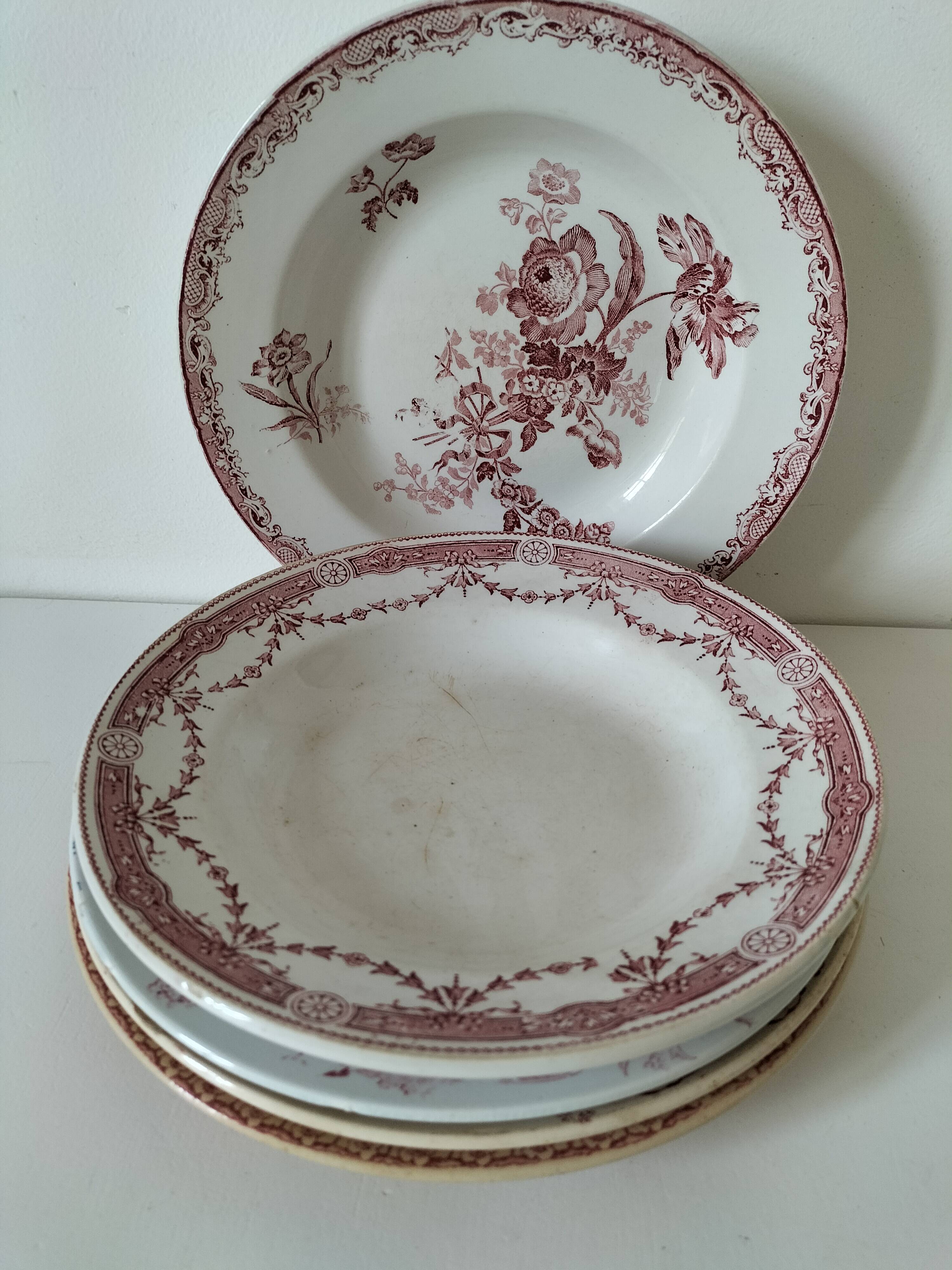 6 assiettes anciennes terre de fer rose dépareillées