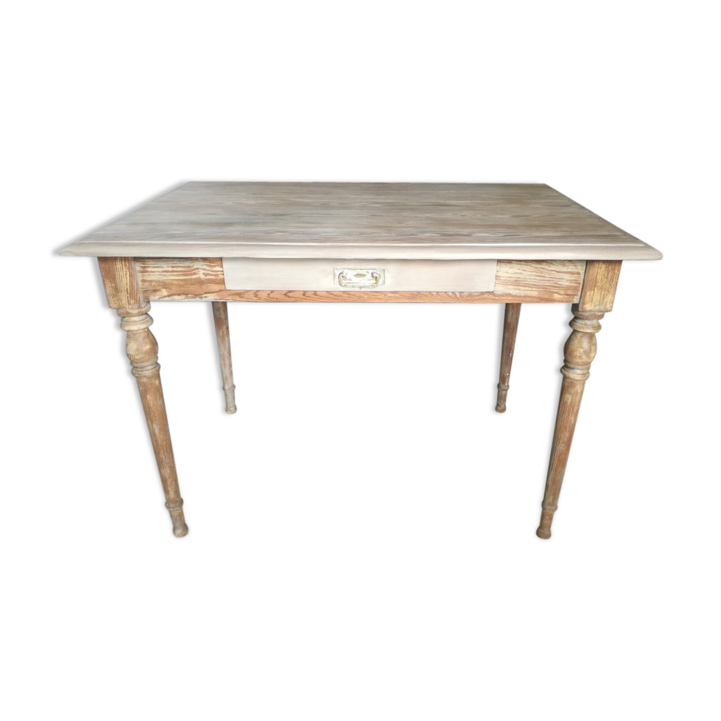 Table in solid wood