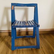 Chaise pliante en bois peint en bleu, Italie 1960