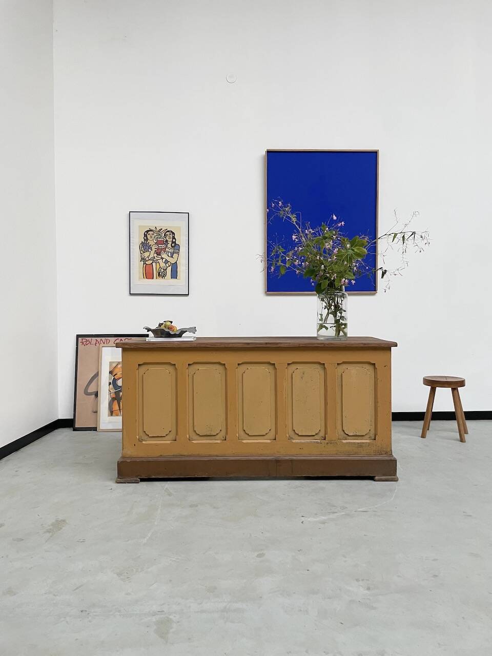 Yellow patina commercial counter from the 50s