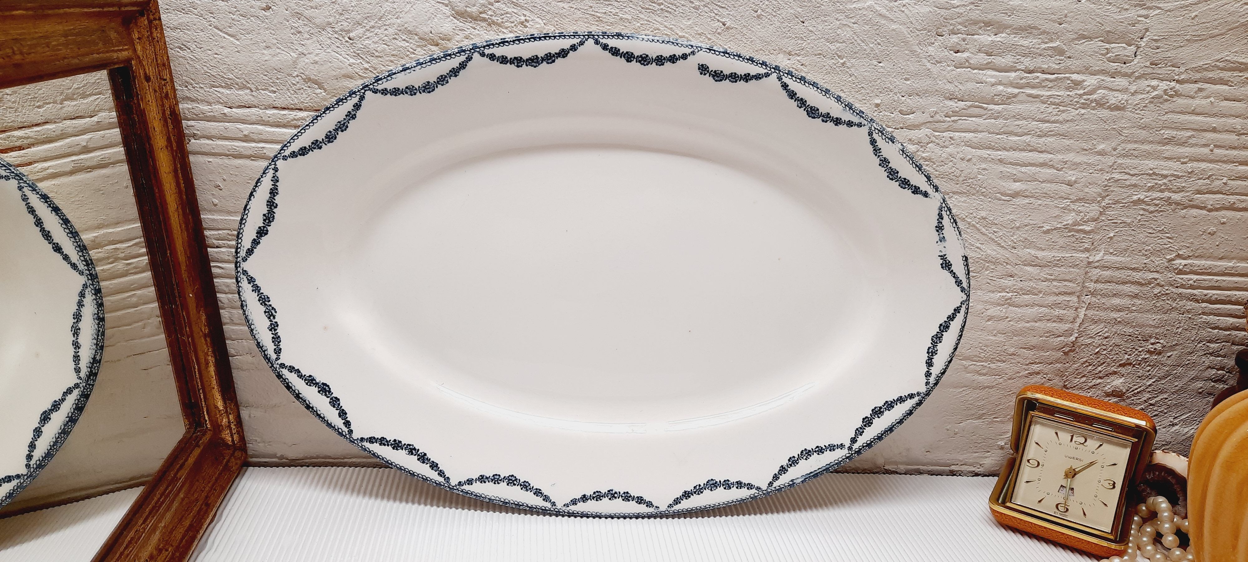 Oval dish Terre de Fer