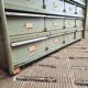 Commode industrielle vert olive