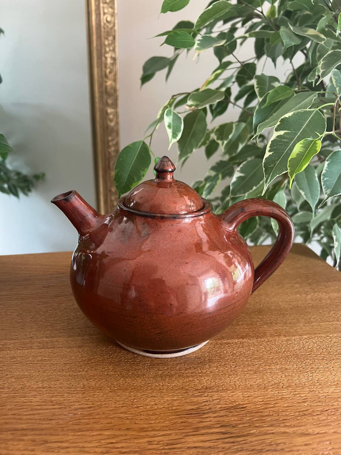 Brick red sandstone teapot from Saint Amand en Puisaye
