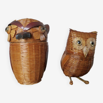 Ensemble de 2 boites chouette, hibou en rotin et bambou années 60 70