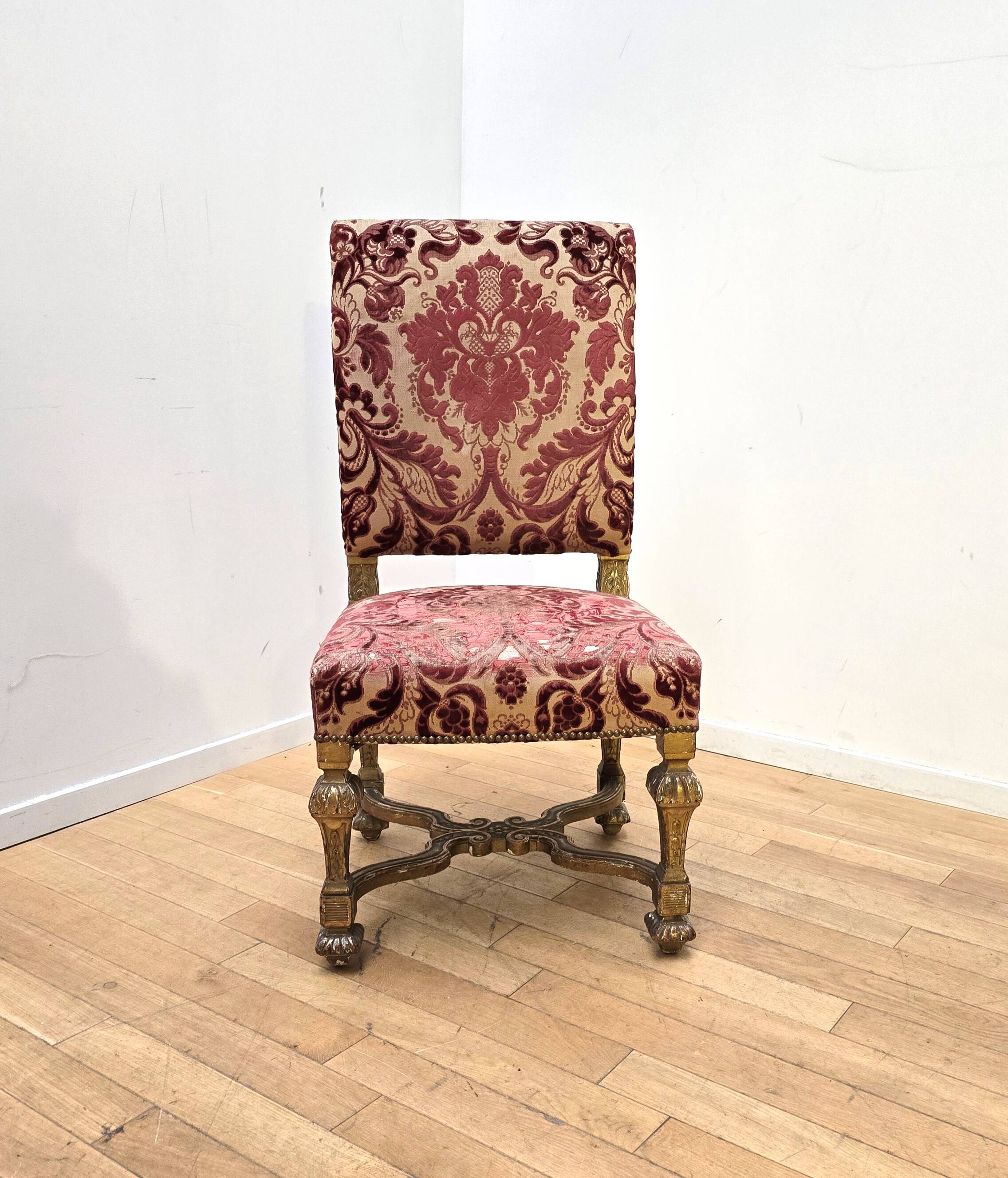 Fauteuil style Louis XIII