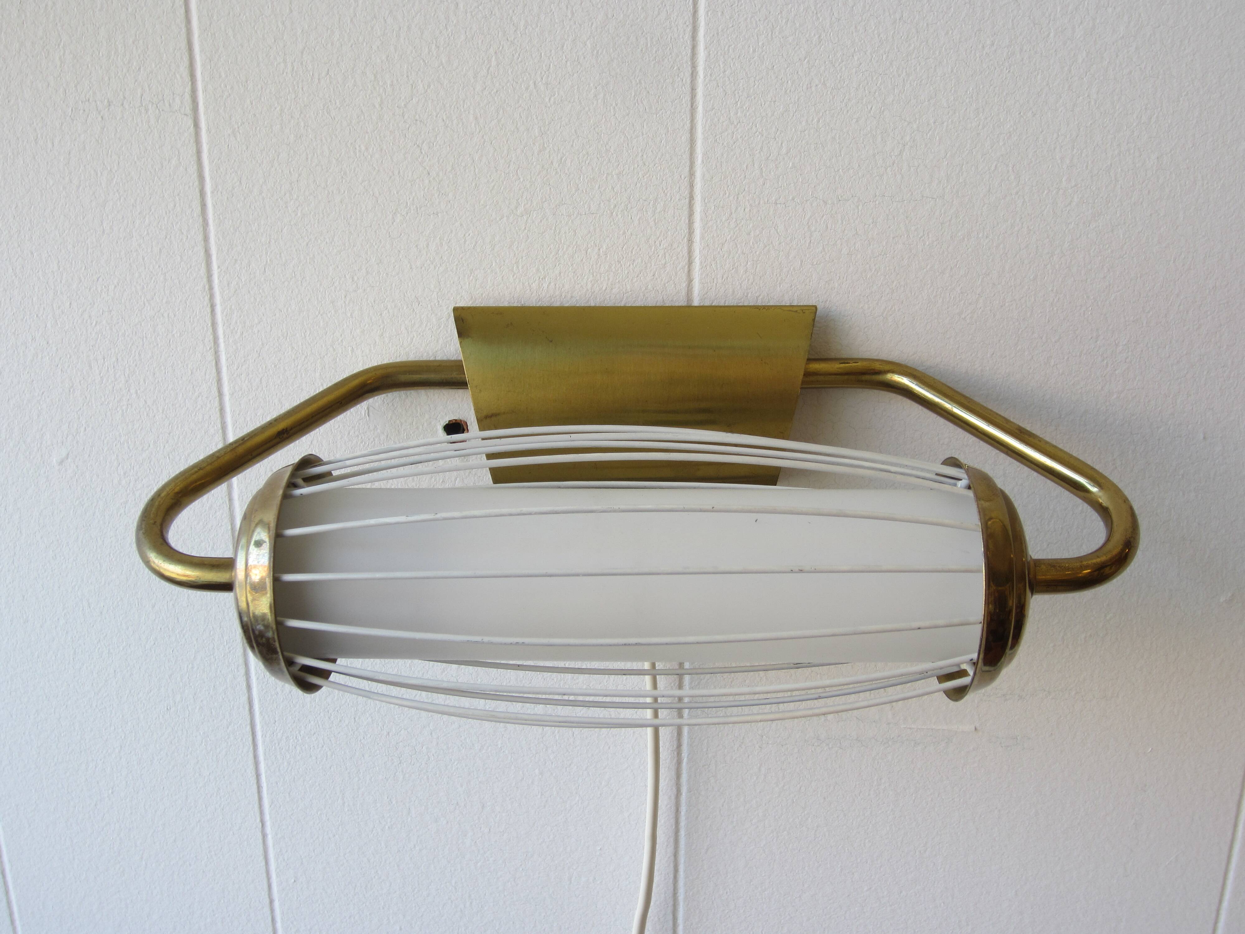 Scandinavian wall lamp in glass and brass