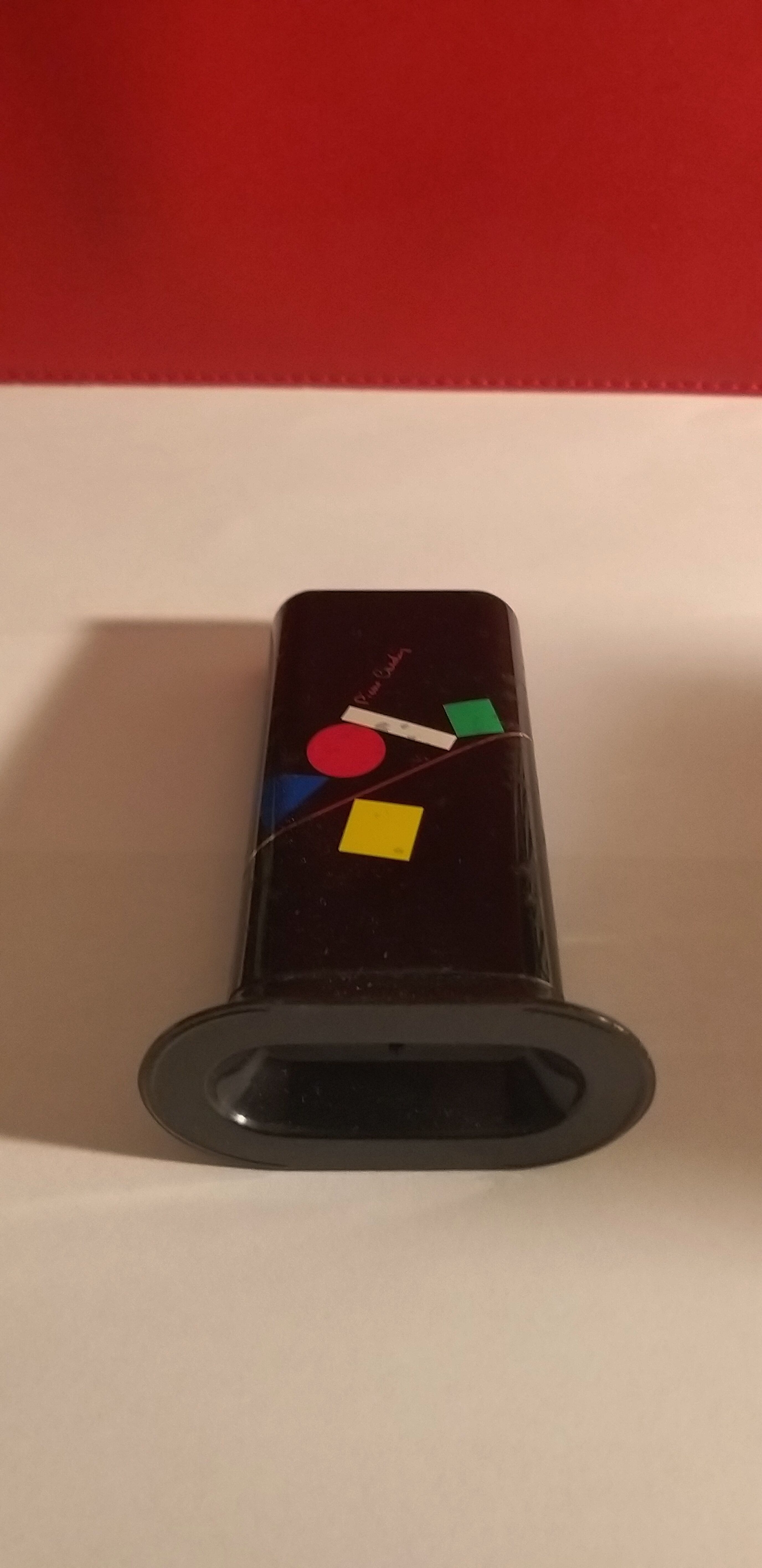 Pierre Cardin. Cigarette doors with cubizing decoration. Vintage.