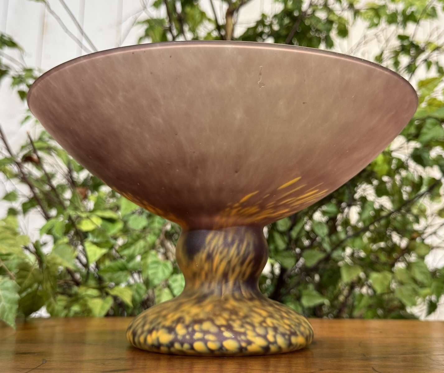 1950s Art Deco style unsigned glass paste bowl